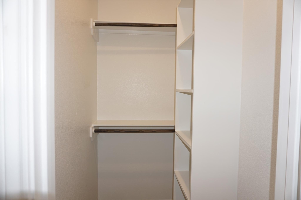 9826 Arbor Oaks - Photo 12