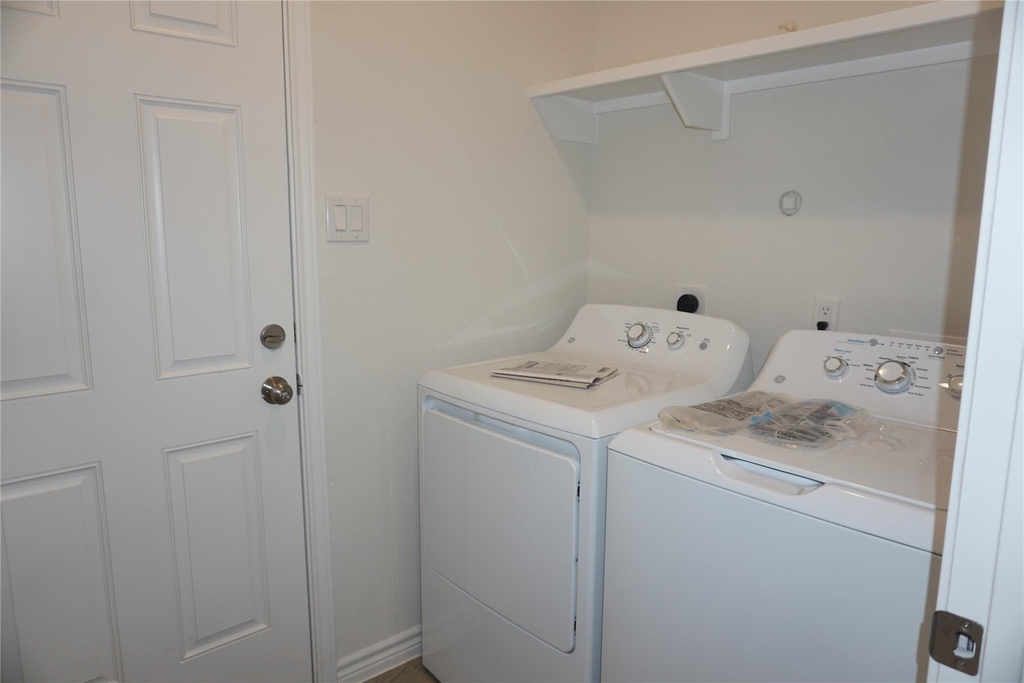 9826 Arbor Oaks - Photo 7