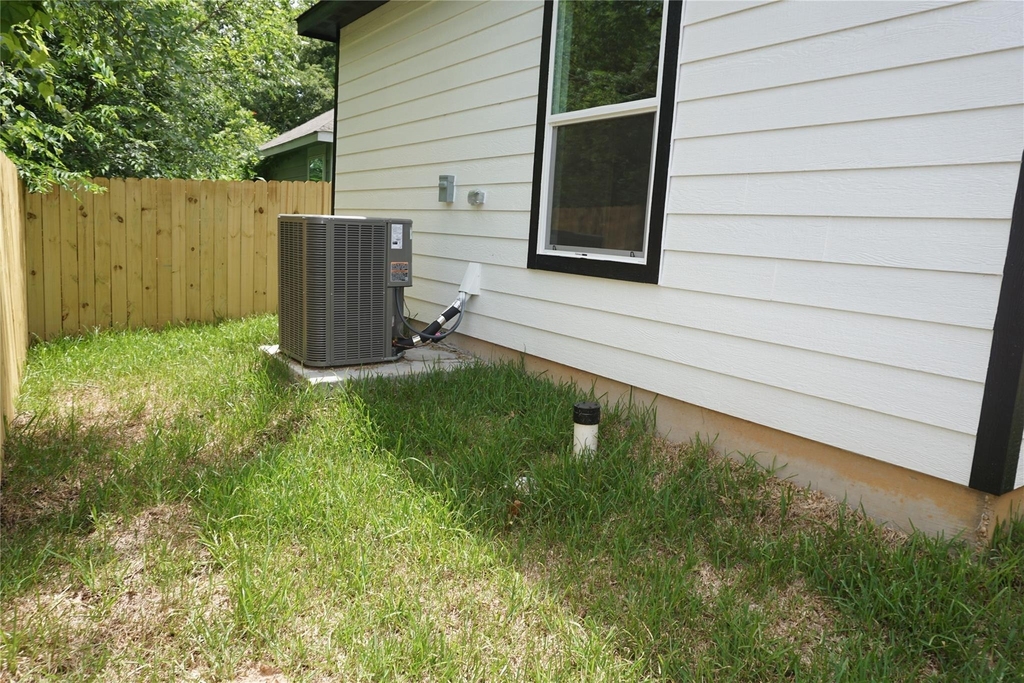 9826 Arbor Oaks - Photo 17
