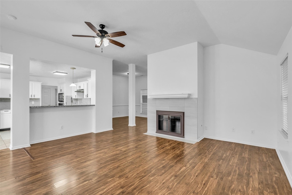 15331 Goodman Street - Photo 4