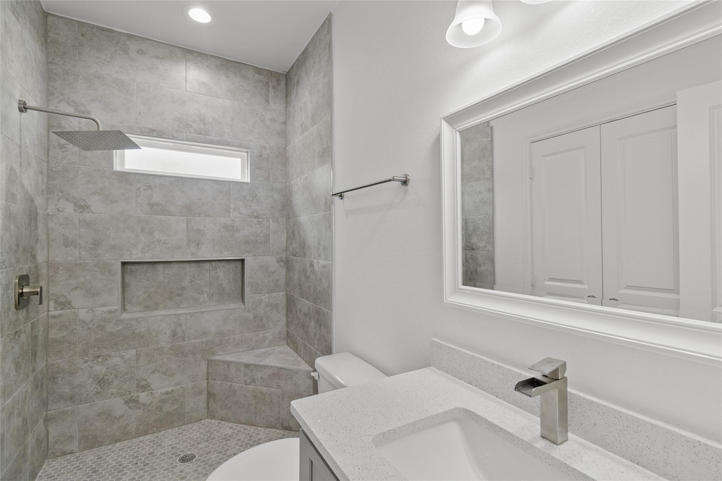 760 Juneau Court - Photo 18