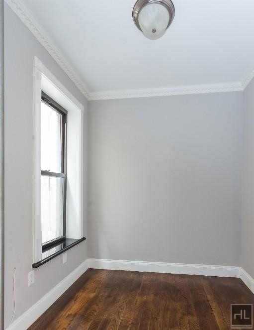East 106 Street - Photo 5