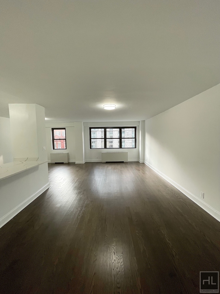 East 89th Street - Photo 0