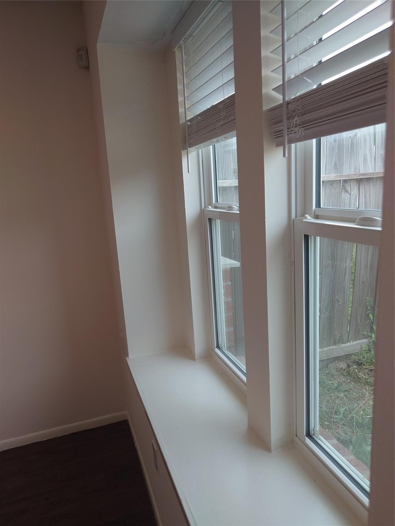 7934 Grow Lane - Photo 3