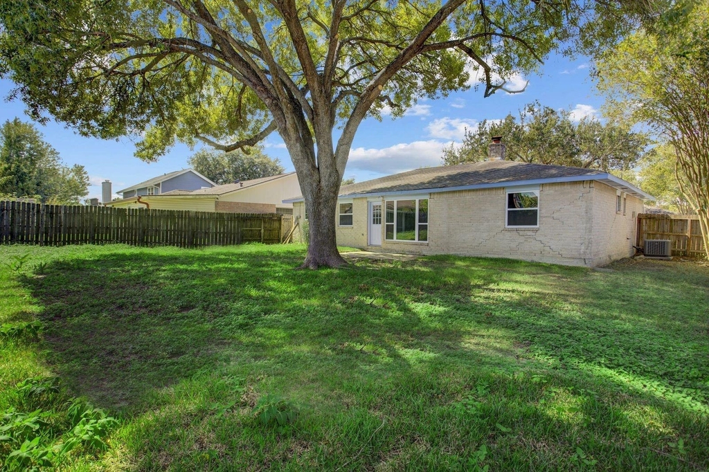 10403 Stockman Lane - Photo 17