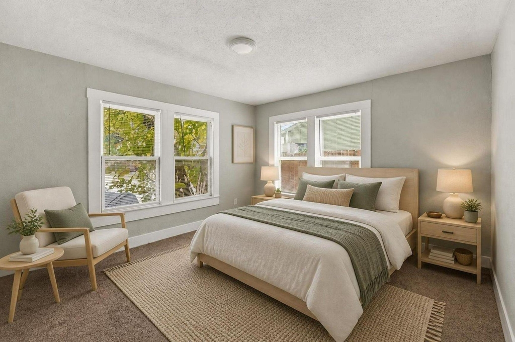 1401 Collier Street - Photo 2
