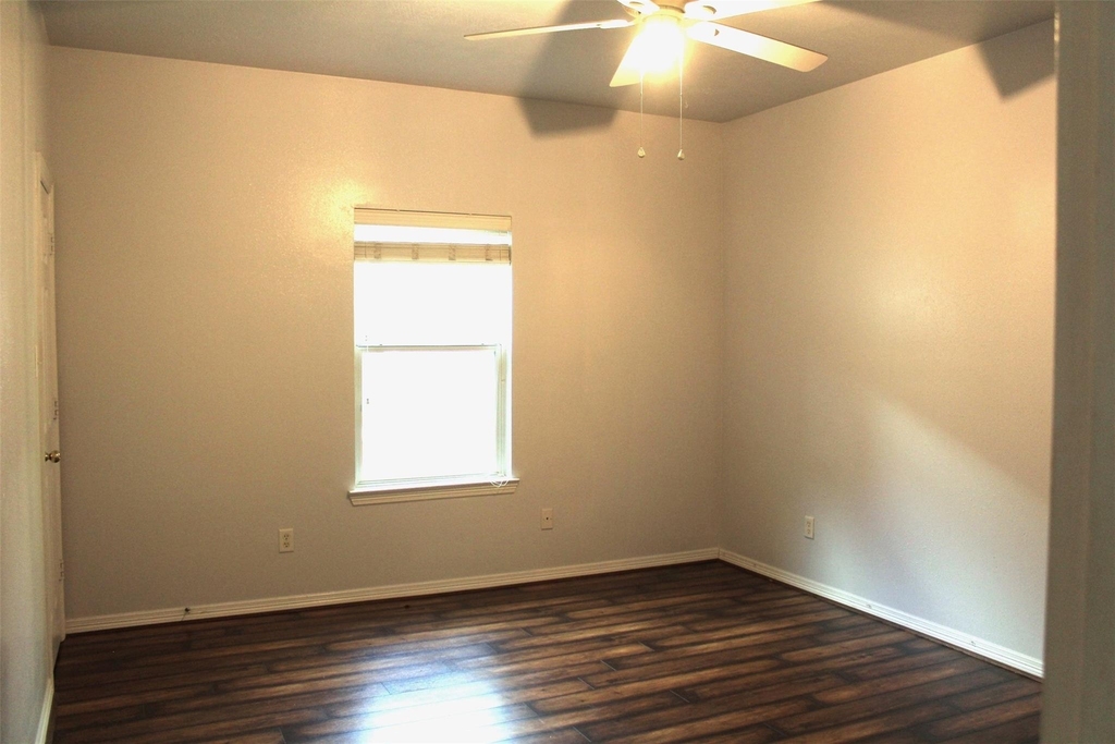 10226 Checkerberry Park Lane - Photo 7