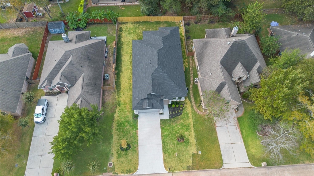 12111 Brightwood Drive - Photo 9