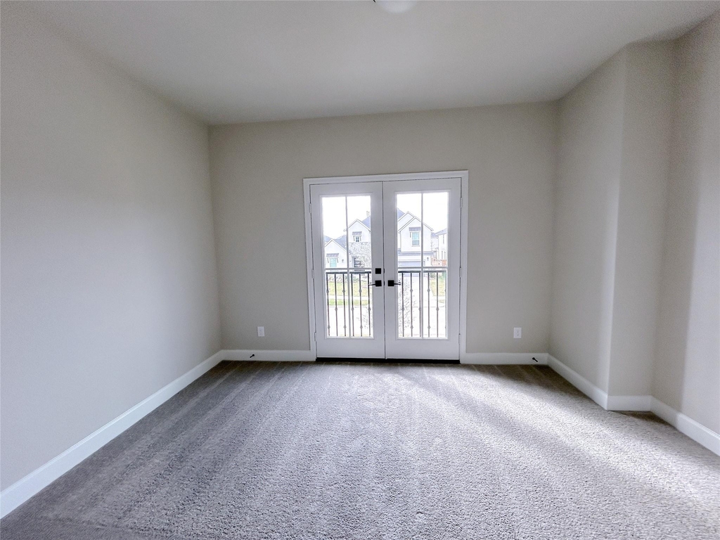 5515 Holly Hollow Lane - Photo 38