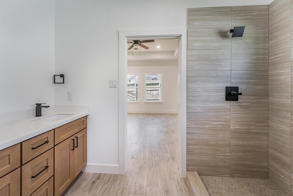 10703 Hillside Drive - Photo 44