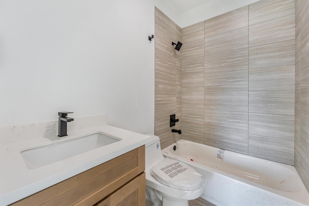 10703 Hillside Drive - Photo 14