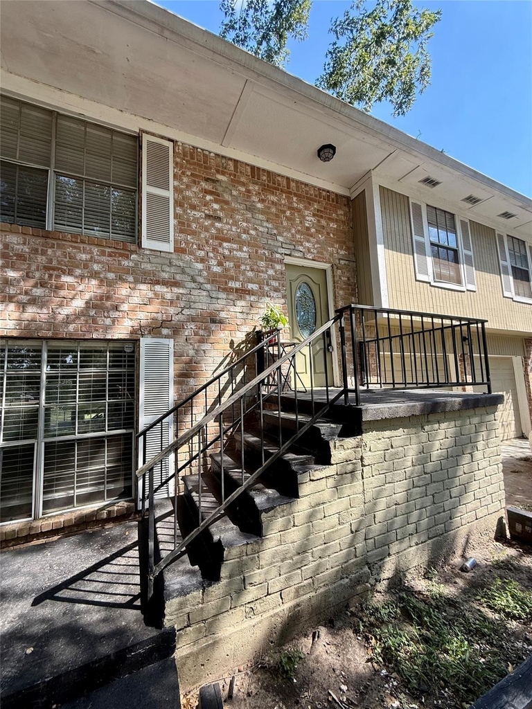 3403 Meadowview Dr - Photo 28