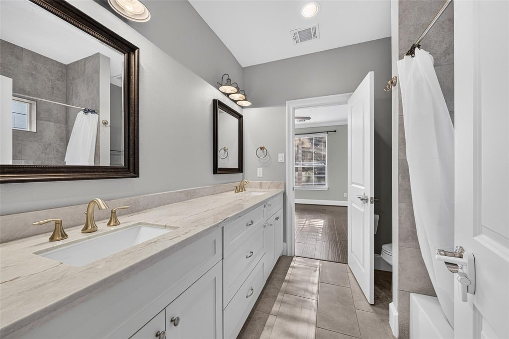 2502 Radcliffe Street - Photo 29