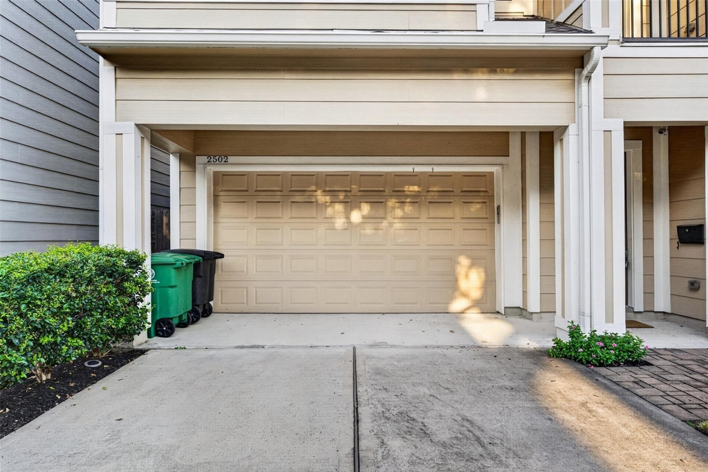 2502 Radcliffe Street - Photo 4