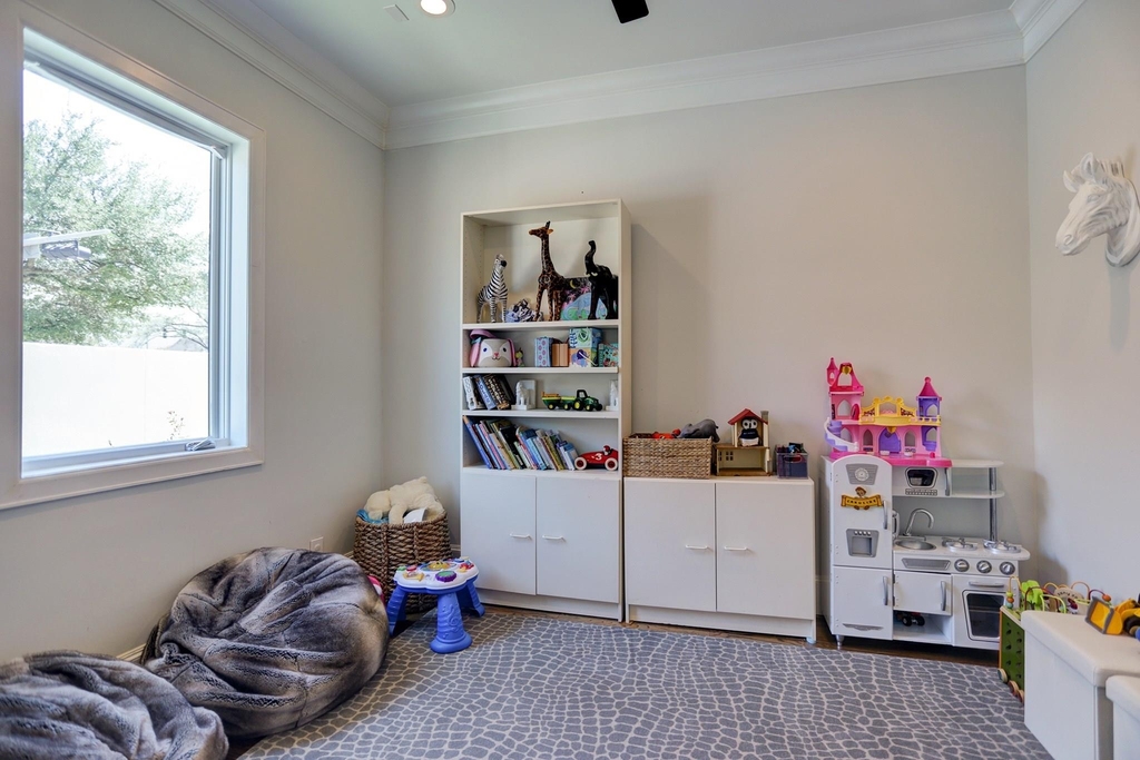 1632 Potomac Drive - Photo 4