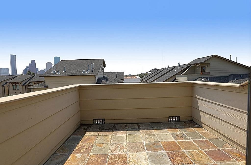 1921 Summer Street - Photo 5