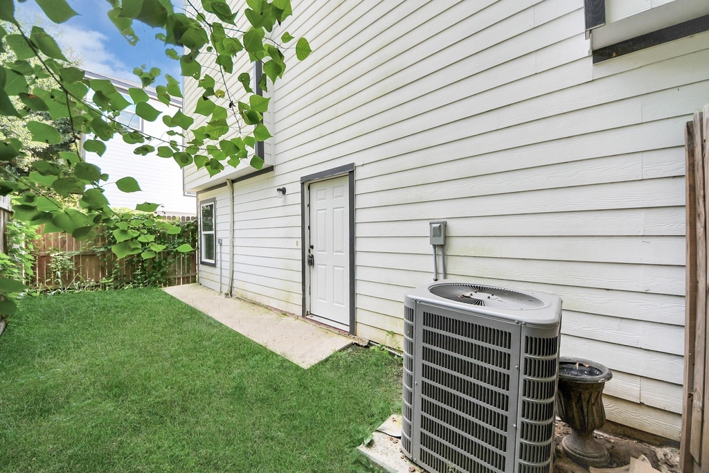 8125 Eastover Street - Photo 20