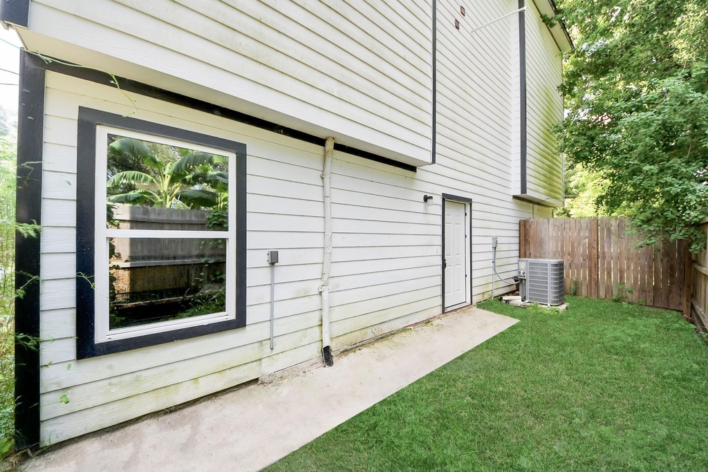 8125 Eastover Street - Photo 21