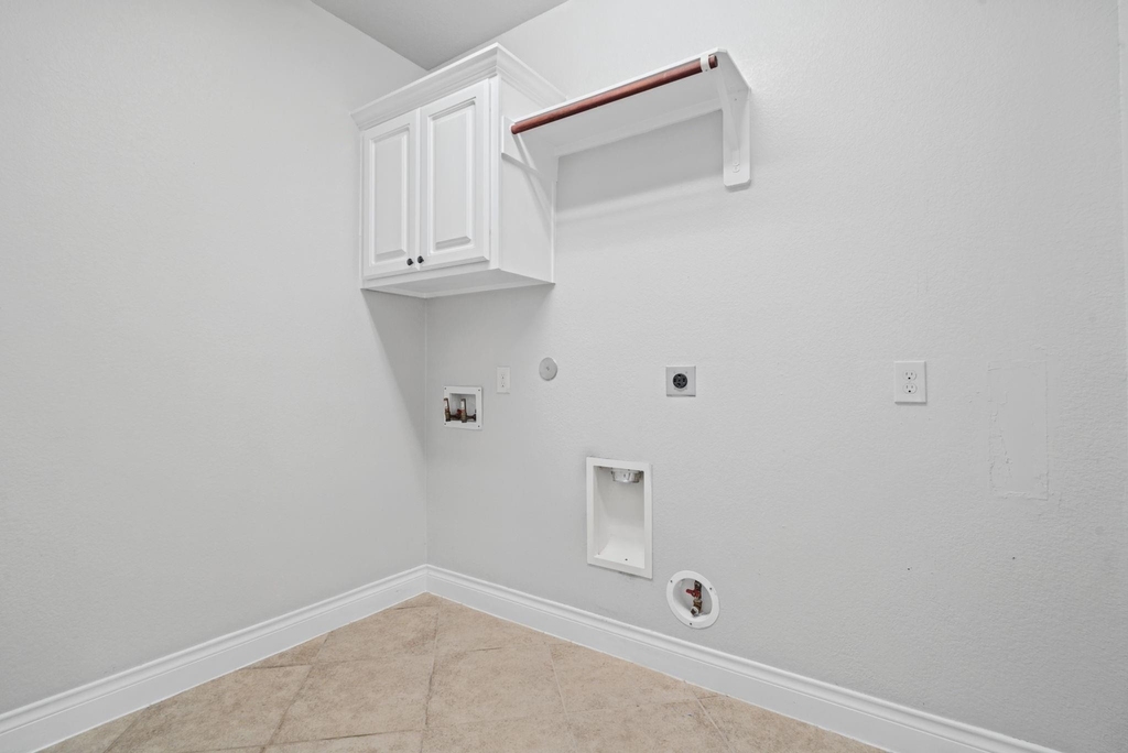 9819 St Romain Drive - Photo 18