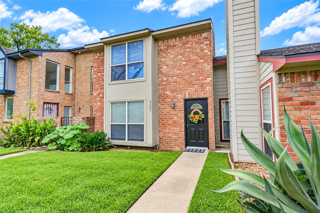 9265 Westwood Village Drive - Photo 1