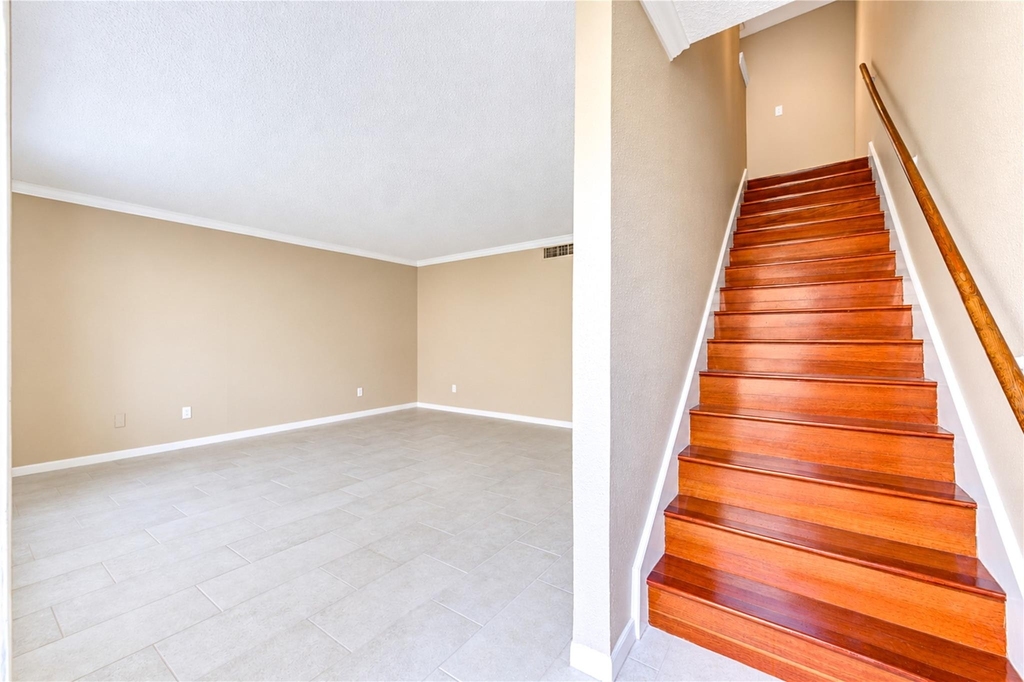 9265 Westwood Village Drive - Photo 9
