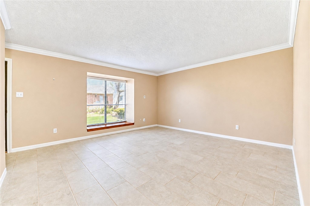 9265 Westwood Village Drive - Photo 11