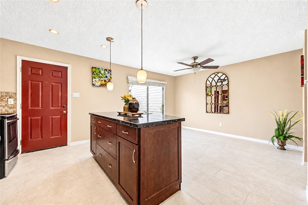 9265 Westwood Village Drive - Photo 27