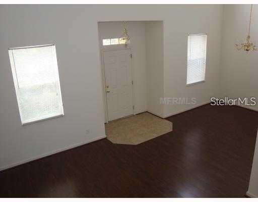 804 Carlyle Lane - Photo 4