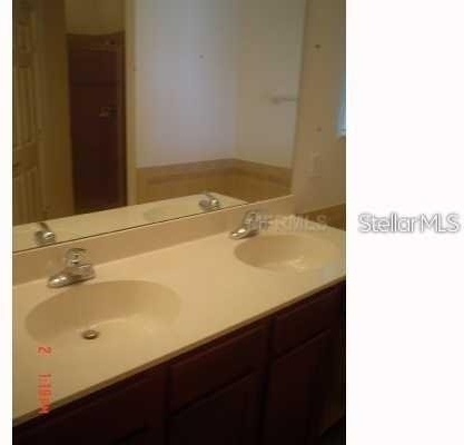 804 Carlyle Lane - Photo 8