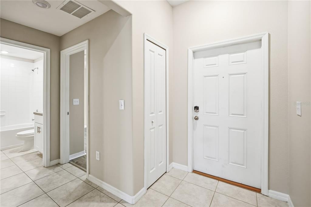 1882 Silver Star Place - Photo 3