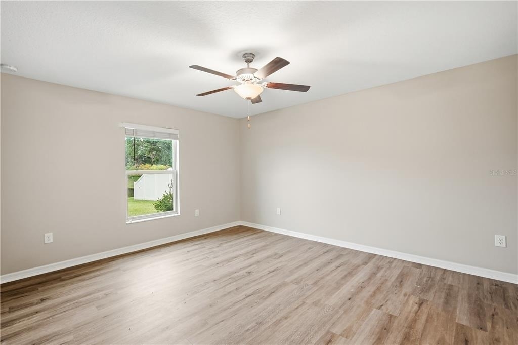 1882 Silver Star Place - Photo 13