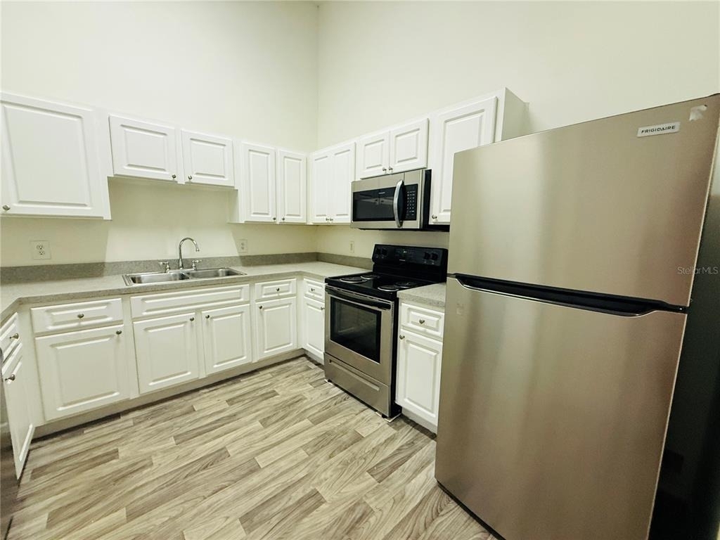 8507 N Hyaleah Road - Photo 11