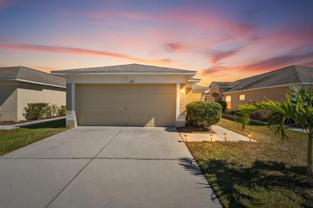 11812 Lynmoor Drive - Photo 76
