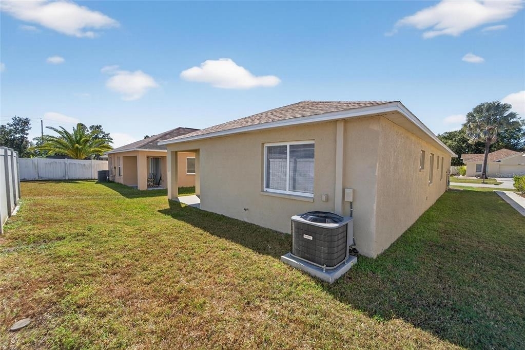 11812 Lynmoor Drive - Photo 48