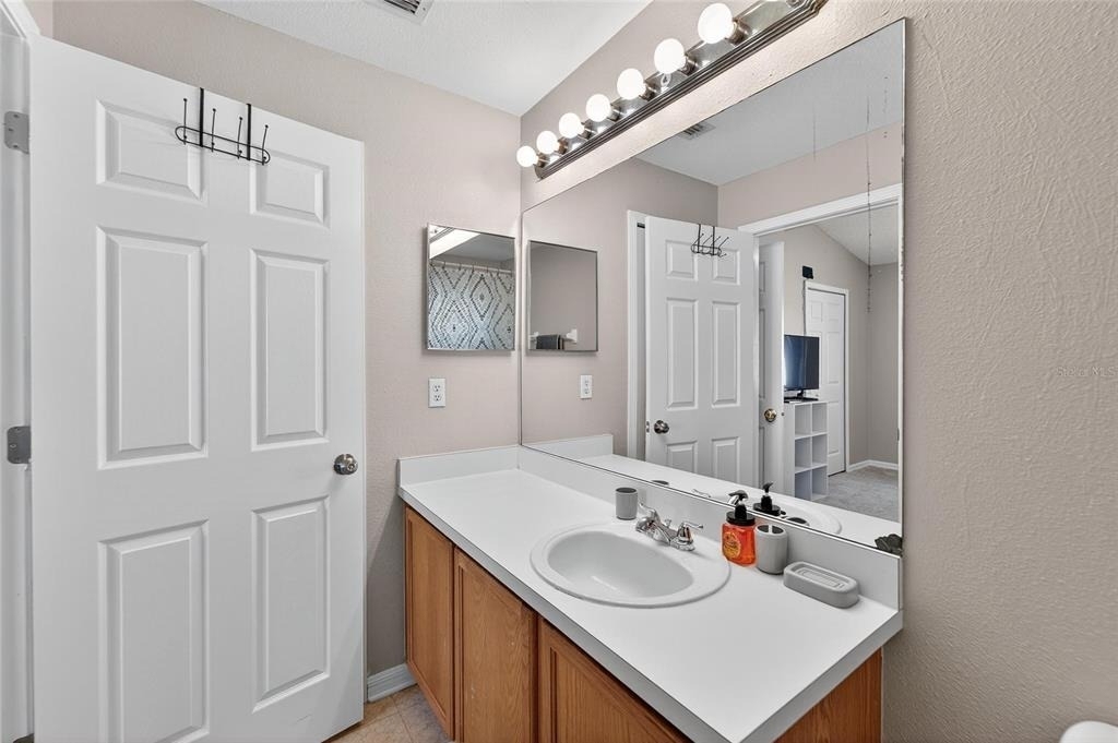 11812 Lynmoor Drive - Photo 22