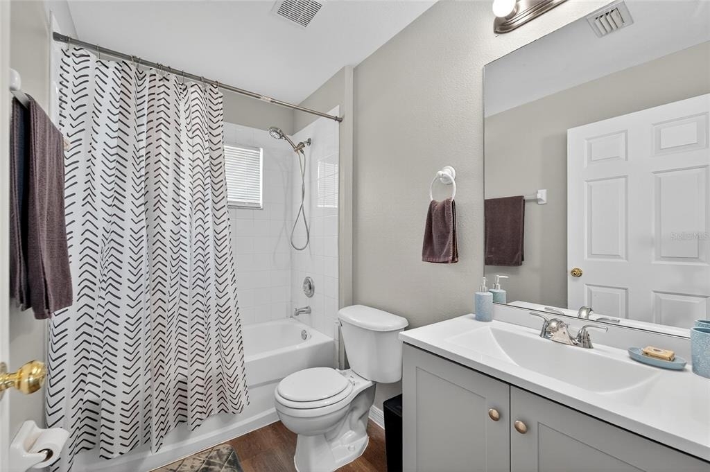 11812 Lynmoor Drive - Photo 12