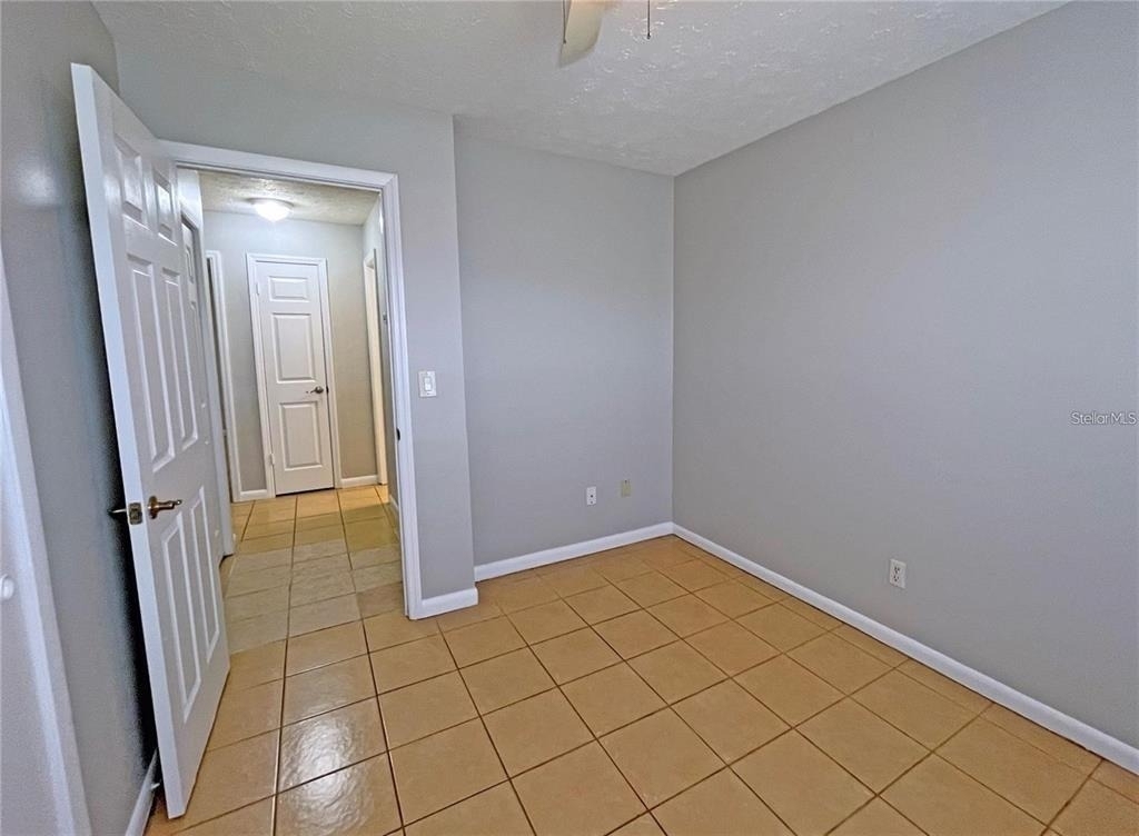 9509 Fieldview Circle - Photo 16