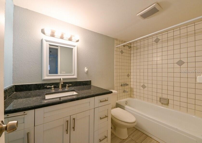 3853 S Lake Drive - Photo 11