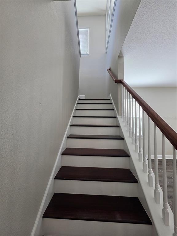 7920 Hampton Lake Drive - Photo 37