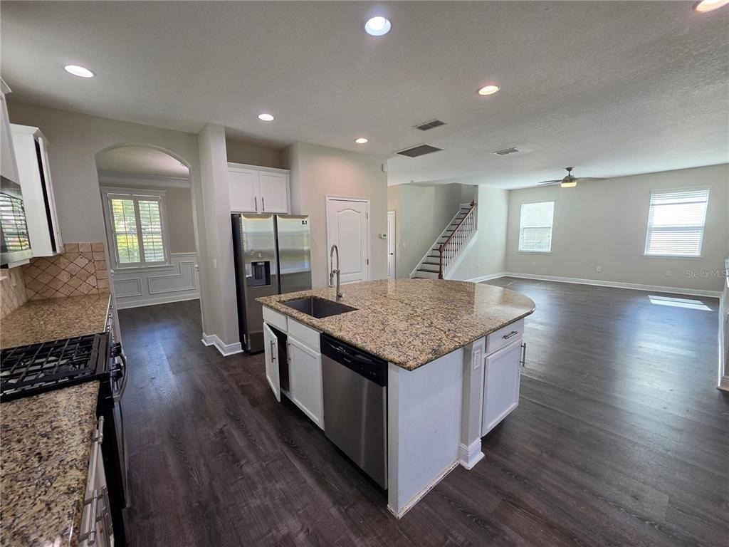 7920 Hampton Lake Drive - Photo 44