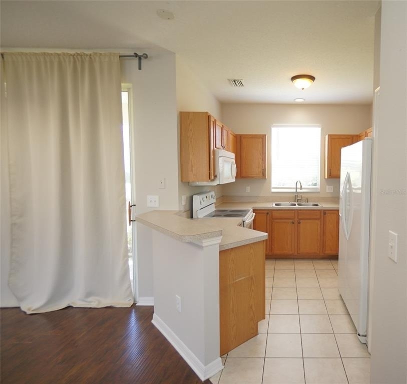 12239 Country White Circle - Photo 21