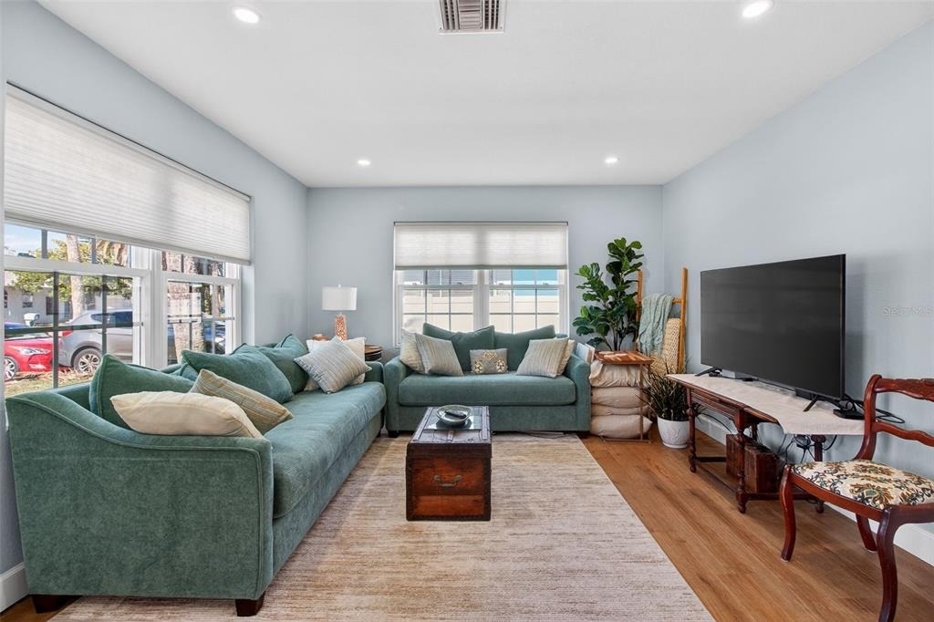 741 Lantana Avenue - Photo 2