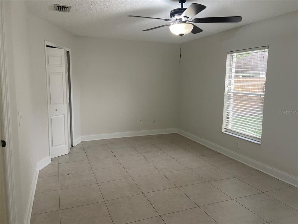 22718 Saint Thomas Circle - Photo 2