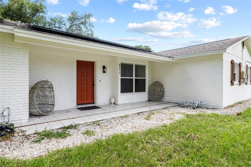 8212 Sunny Vale Place - Photo 3