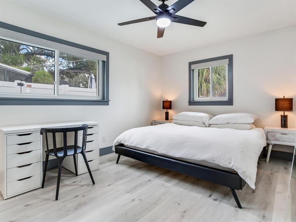 4609 W Hawthorne Road - Photo 21