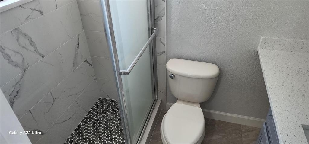 11301 Waveland Way - Photo 13