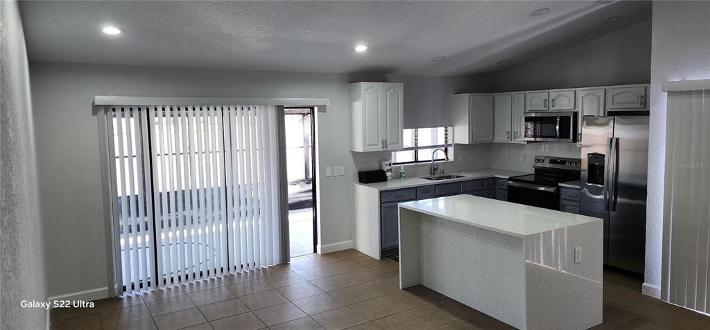 11301 Waveland Way - Photo 16
