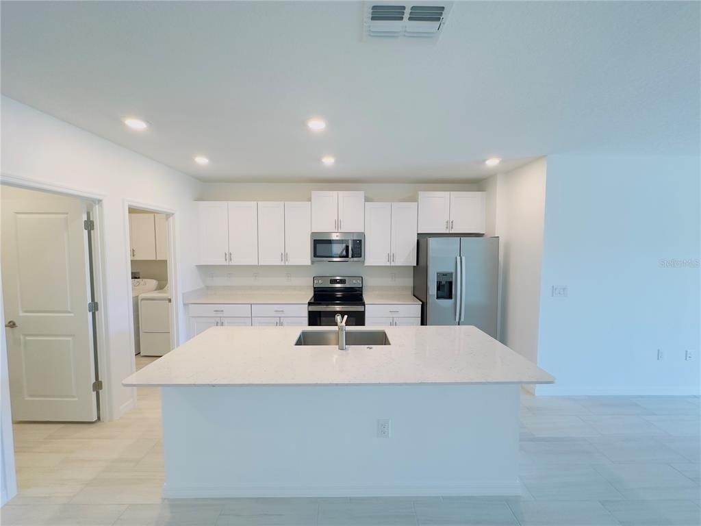 11773 Radiant Shore Loop - Photo 5
