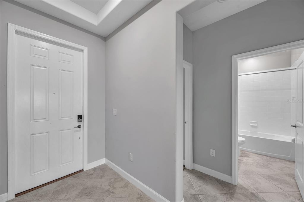 11412 Freshwater Ridge Drive - Photo 9