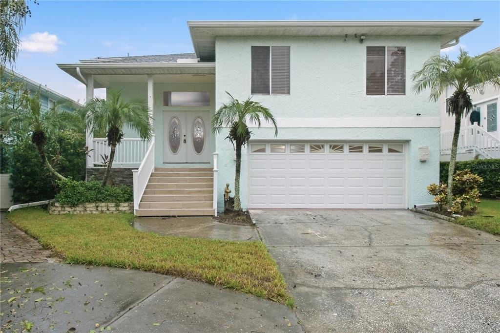 6225 Bayside Drive - Photo 0